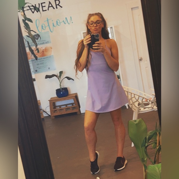 Meet your Posher, Ali - Picture 1 of 8